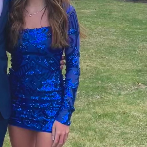 Lucy in the Sky Women's Blue and Navy Dress - Picture 6 of 6